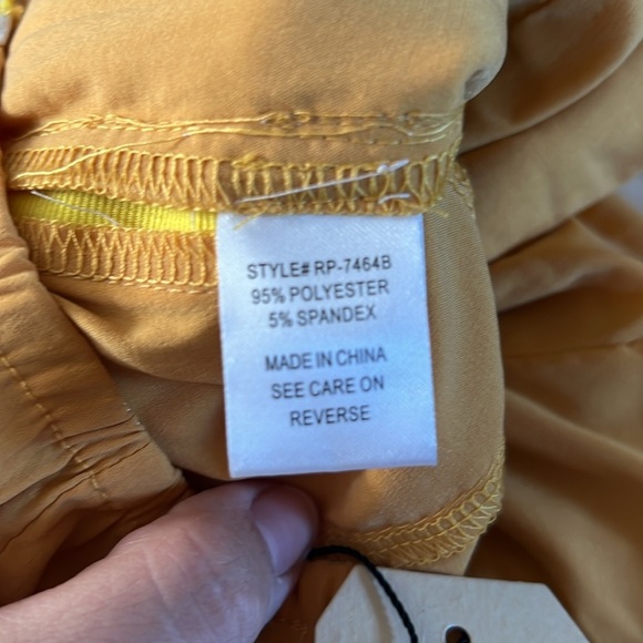 Uniq strapless striped jumpsuit - Picture 6 of 6